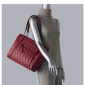 Simply Vera Vera Wang Burgundy Quilted Shoulder Bag